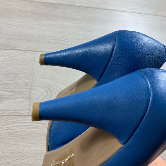 Jeffrey Campbell Blue Leather Semi Pointed Heels - Picture 8 of 11